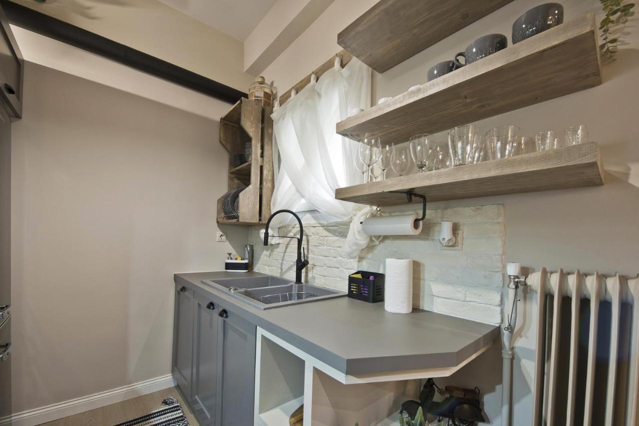 Stylish Apartment At Pagrati Athens Luaran gambar