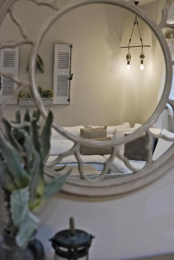 Stylish Apartment At Pagrati Athens Luaran gambar